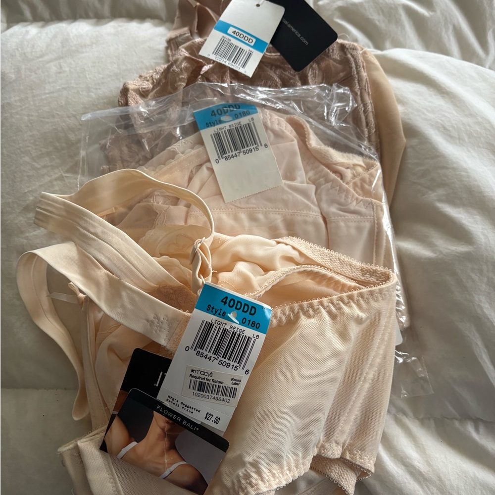 Lot of 3 bras- 40DDD